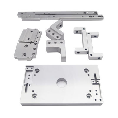 अच्छा दाम मोटरसाइकिल सामान के उत्पादन के लिए कस्टम रंग सीएनसी विनिर्माण भागों ऑनलाइन